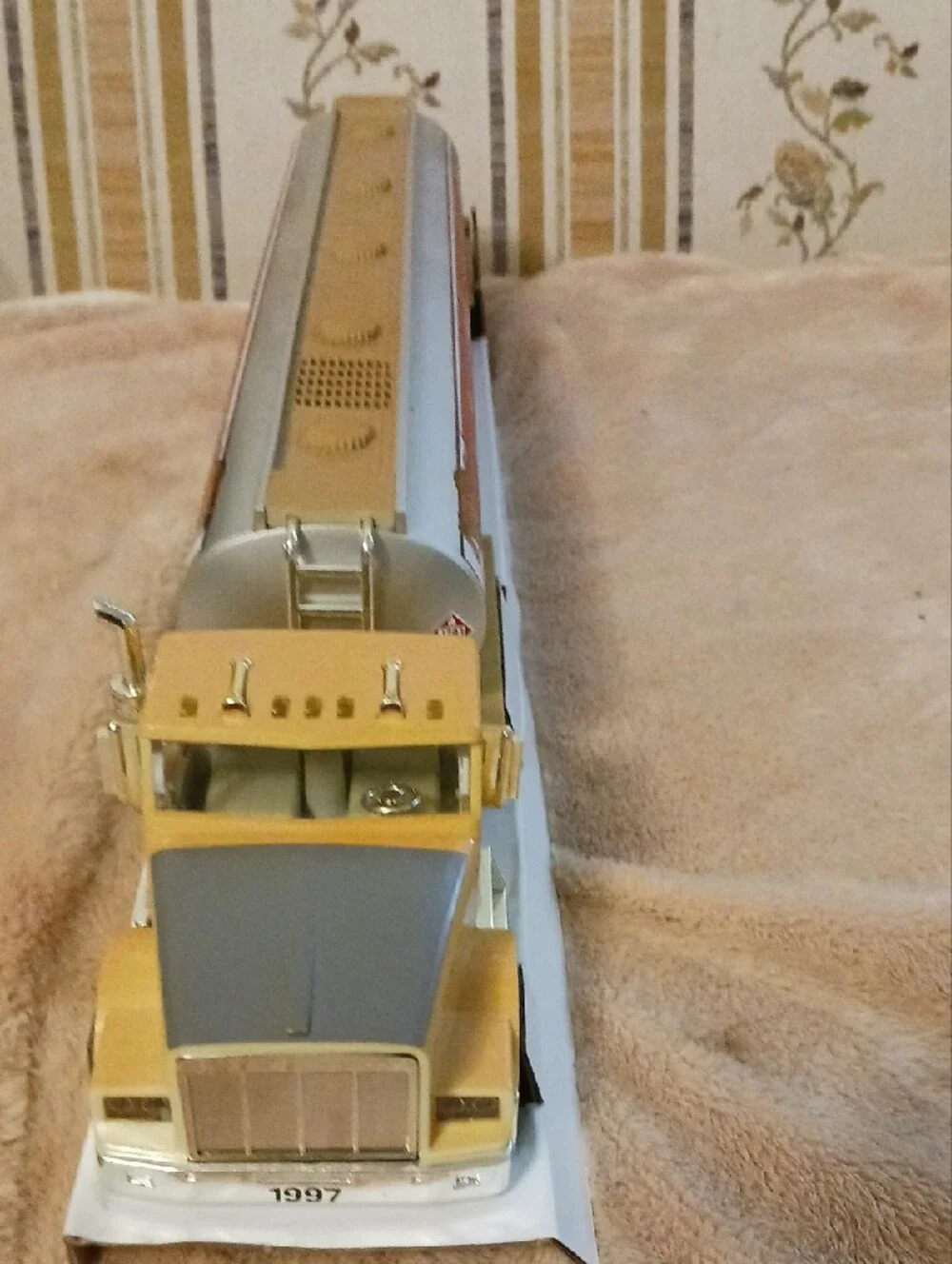 Gold & Red Tanker Truck Toy for Kids New In The Box